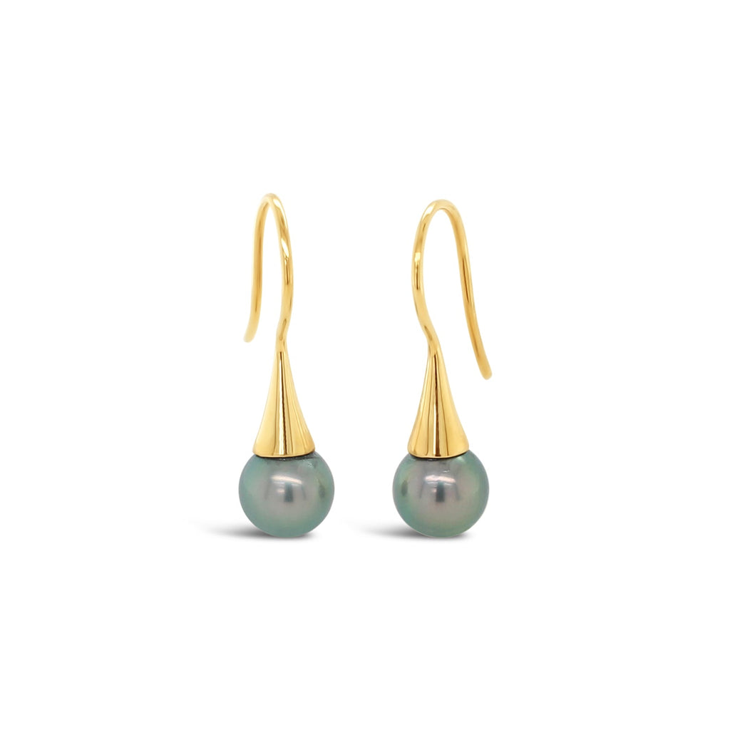 Elevate your style with these stunning 9ct yellow gold Abrolhos pearl flute earrings from Latitude Jewellers.