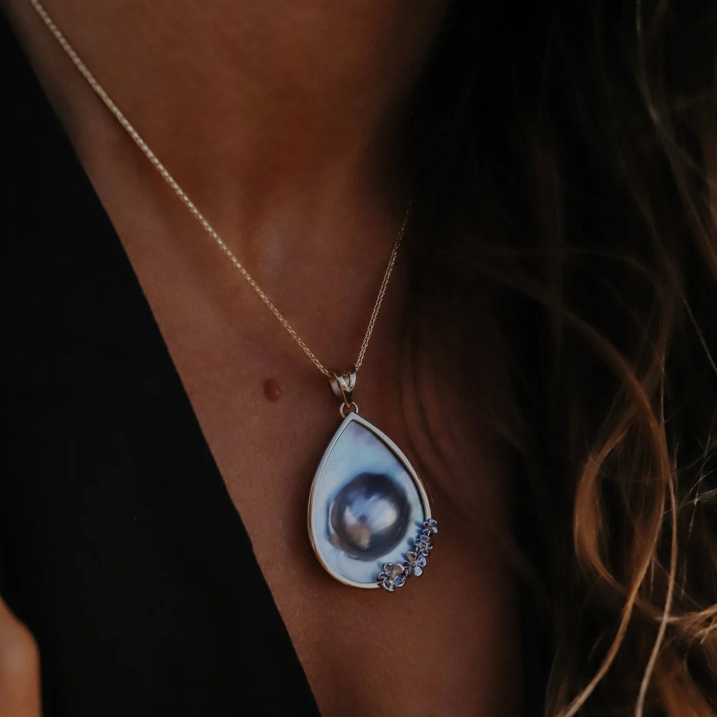 Elegant Pearl Pendants: Discover Latitude Jewellers' Exquisite Collection