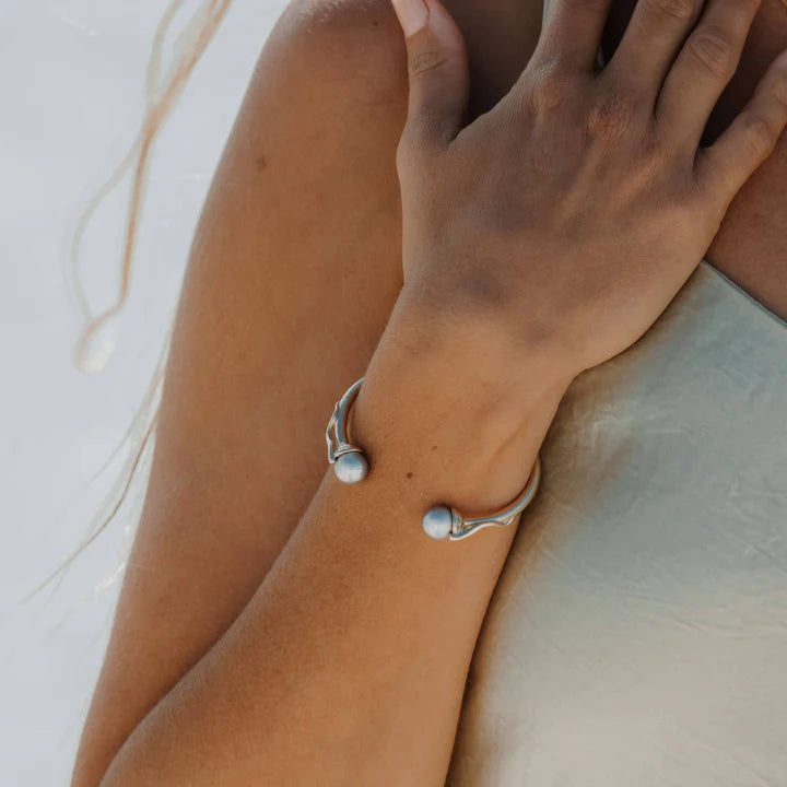 Abrolhos Pearl Bangles and Bracelets