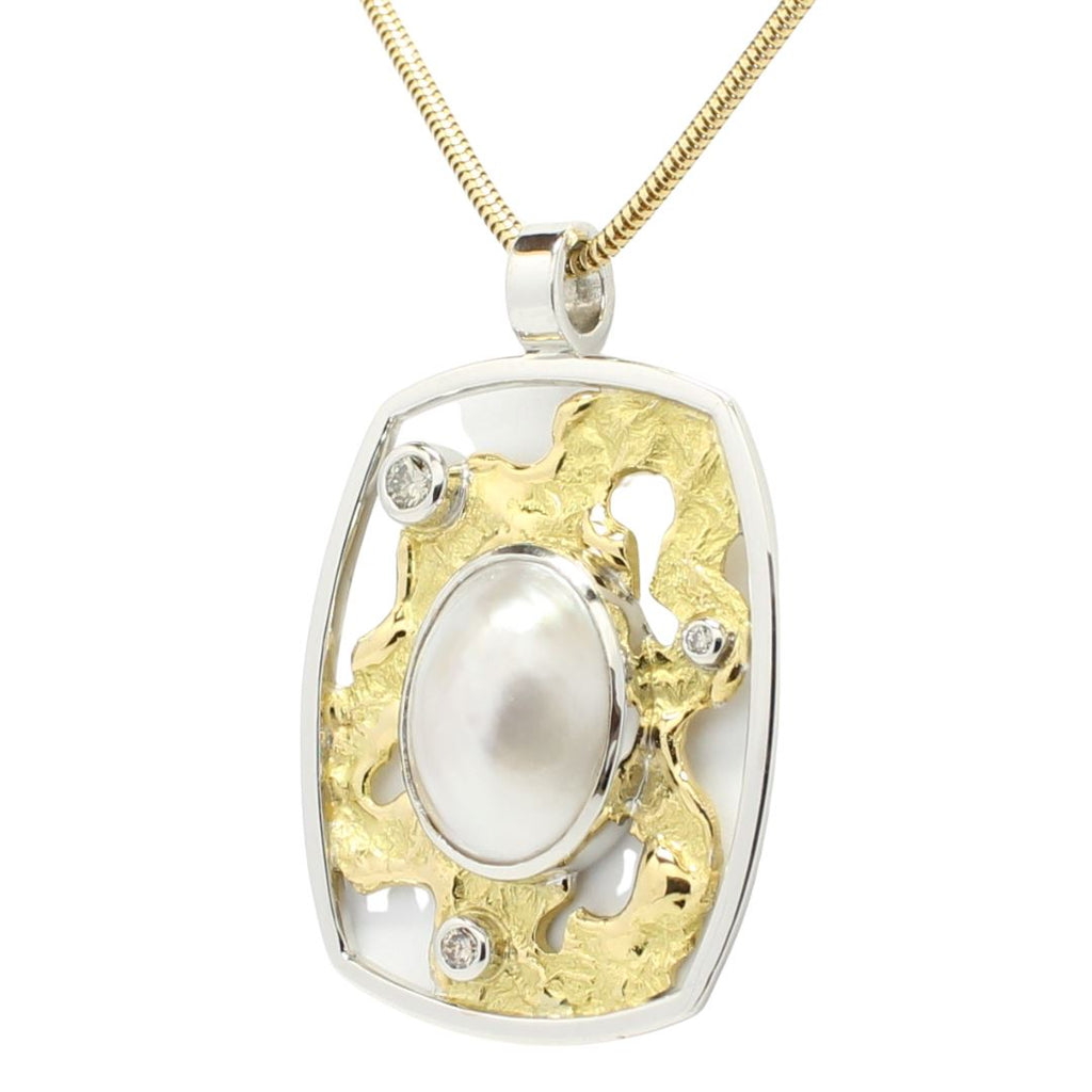 Mabe Pendant with South Sea Pearl in 18CT (BF)