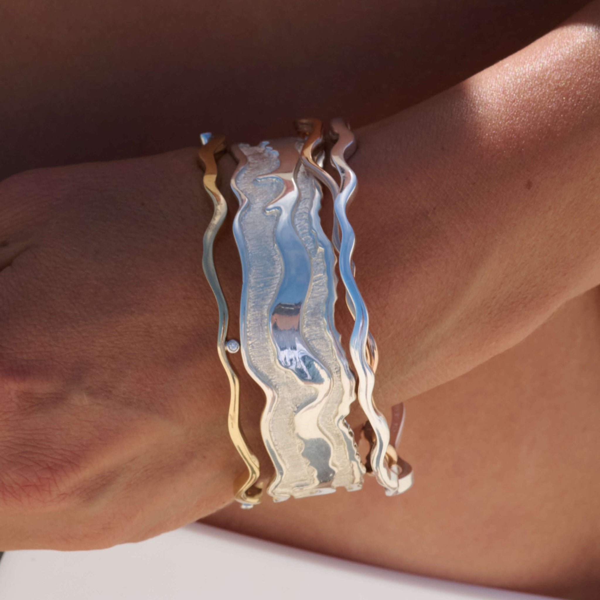 Island Bound Thin Wave Bangle with Gold and Diamonds | Latitude