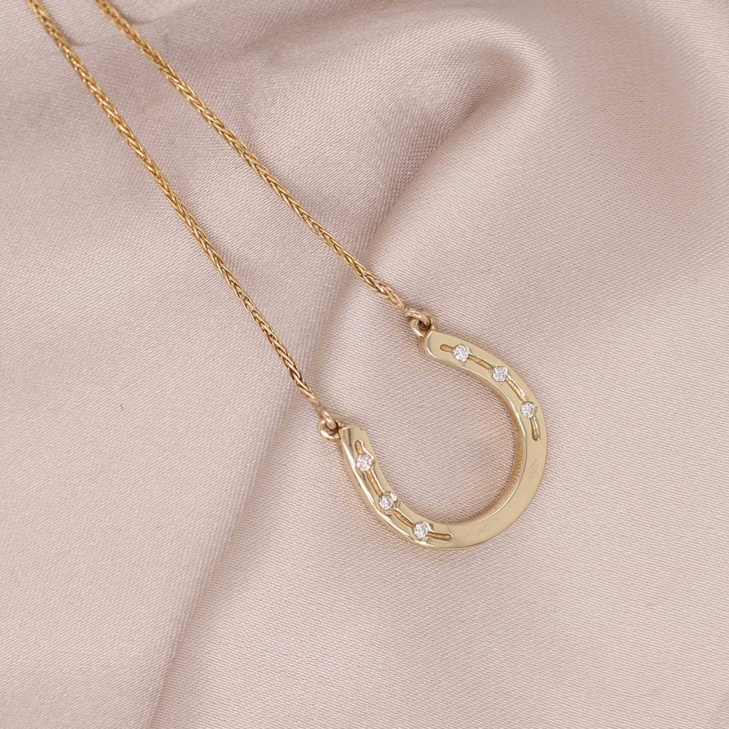 Horse Shoe and Diamond Necklet