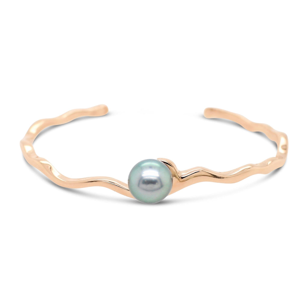 Island Bound Wave Cuff with Abrohos Pearl