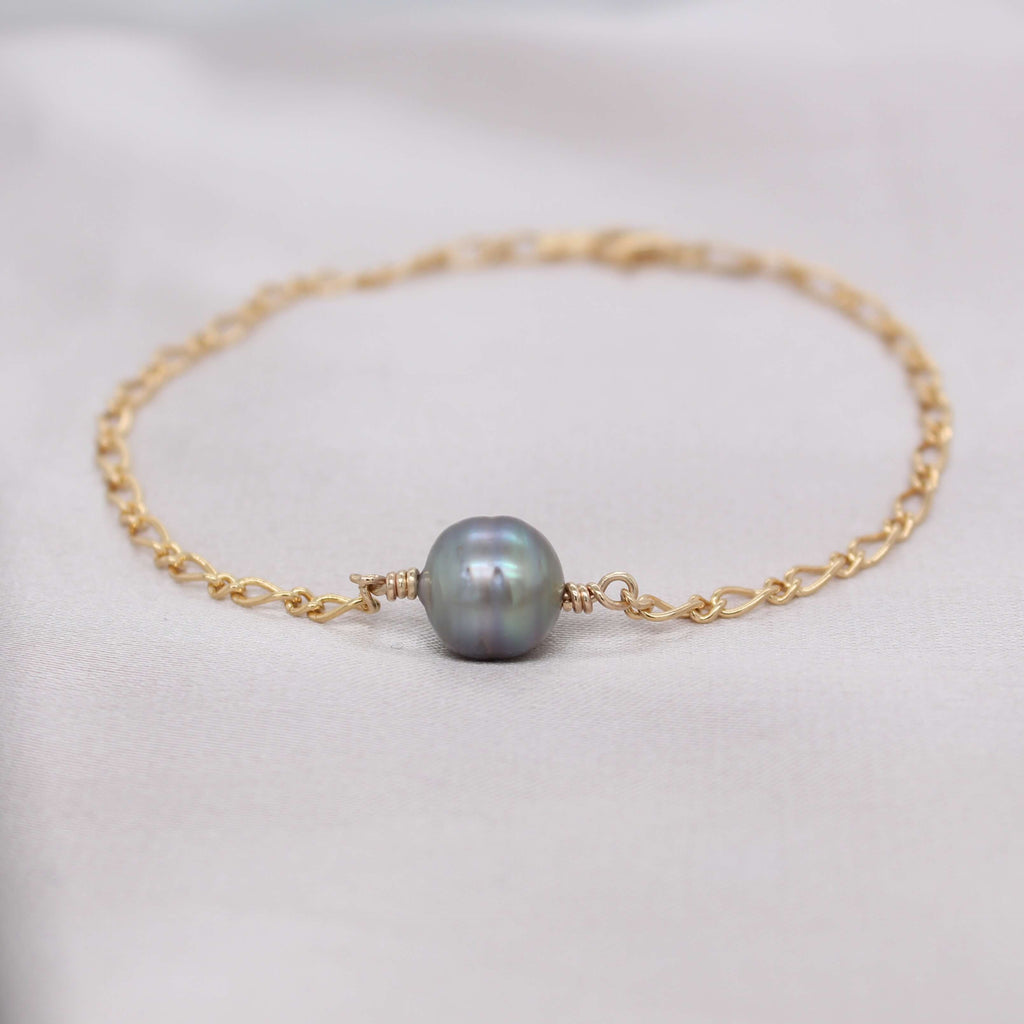 Abrolhos Island Pearl Bracelet - Figaro Link