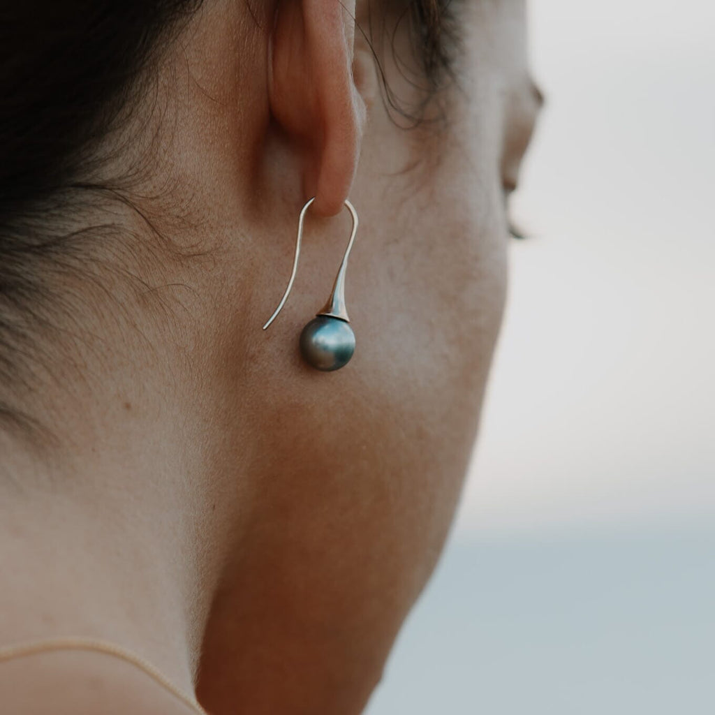 Signature Flute Earrings with Abrolhos Pearls