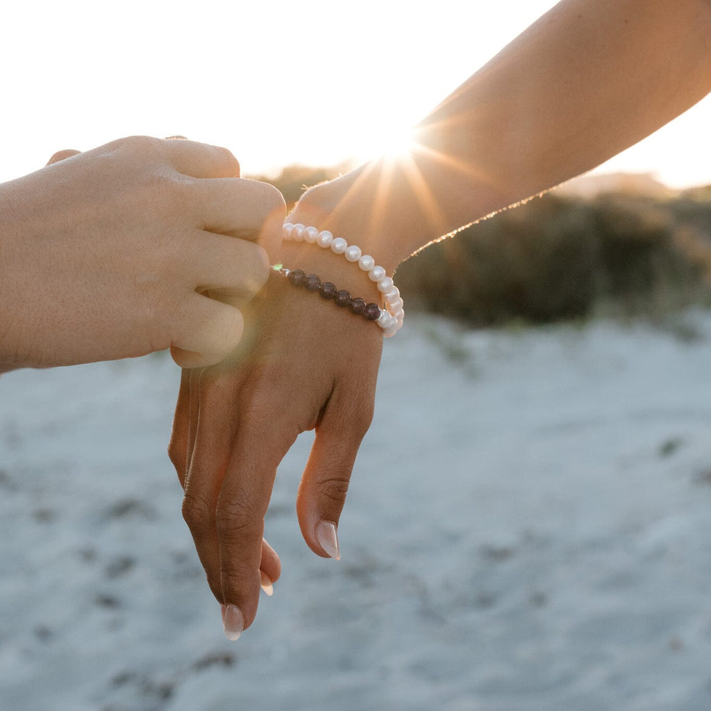 Be-you-tiful Bracelet with Freshwater Pearl & Amethyst