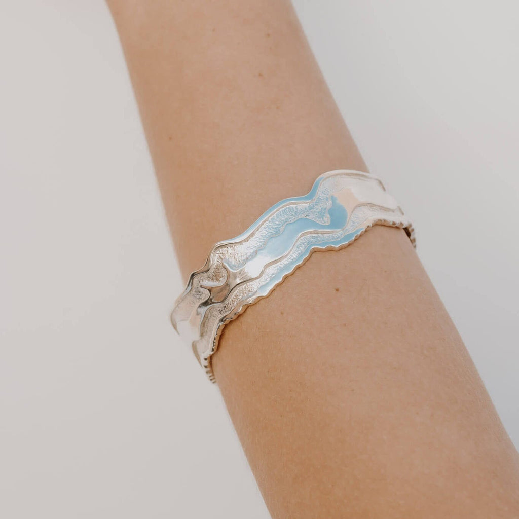 Island Bound Pelsaert Bangle in Silver - Wide