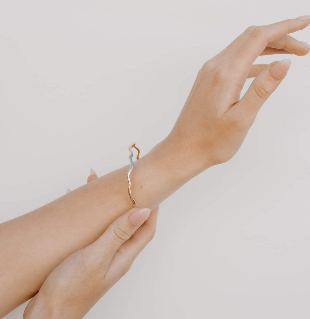 Island Bound Wave Bangle