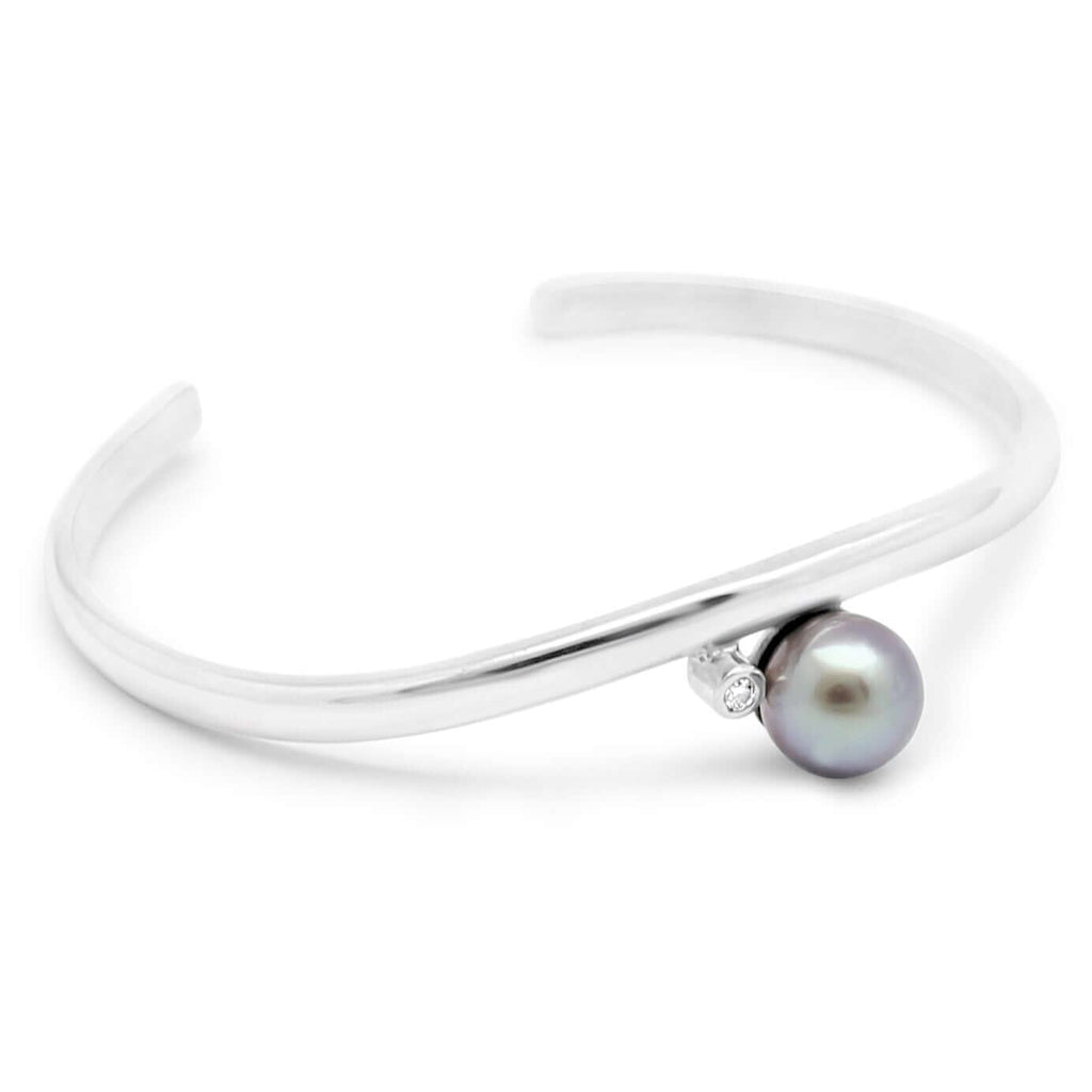 Skyline Cuff Abrolhos Pearl and Diamond