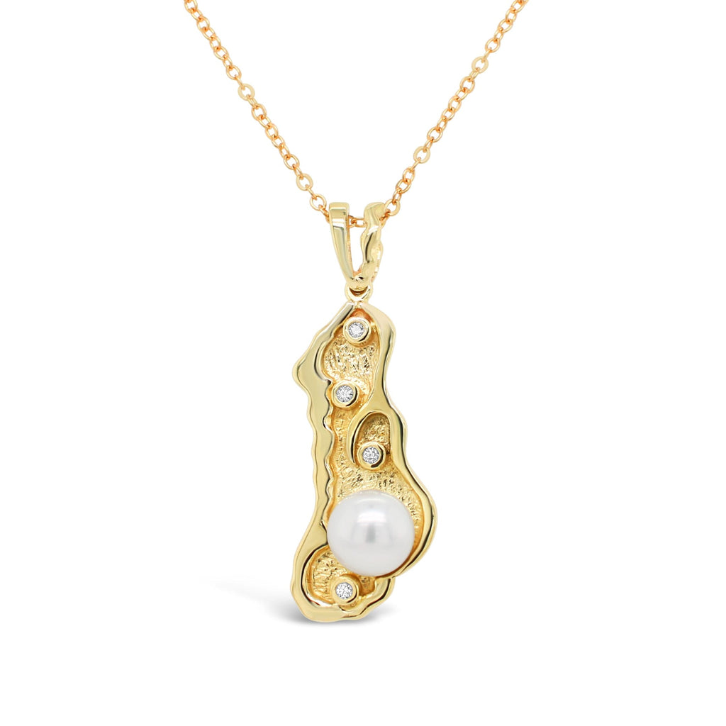 Basile Island Pendant with South Sea Pearl