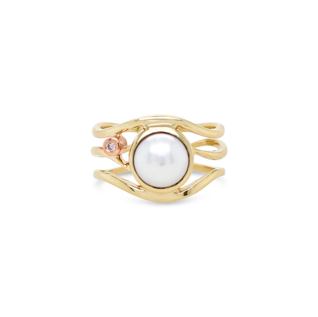 Elevate your style with our Argyle Slim Lexi Ring featuring a stunning Australian South Sea Pearl. Shop now at Latitude Jewellers