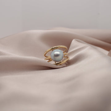Abrolhos Pearl Ring in Gold