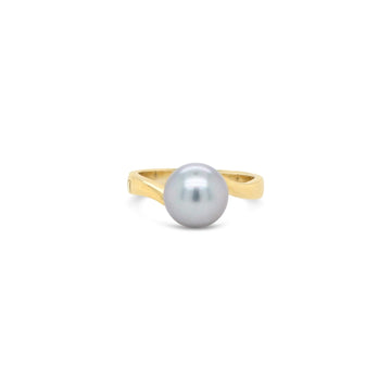 Elevate your style with our Abrolhos Pearl Twist Ring, featuring the Latitude signature. Discover timeless elegance at Latitude Jewellers.