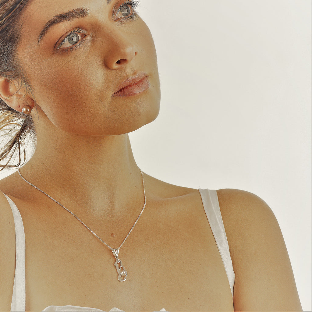 Sterling Silver Island Bound Small Basile Island Pendant featuring an Abrolhos Island Pearl and Diamond