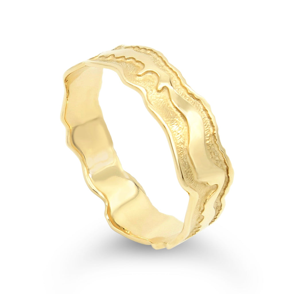 Island Bound Wide 9ct Gold Pelsaert Bangle