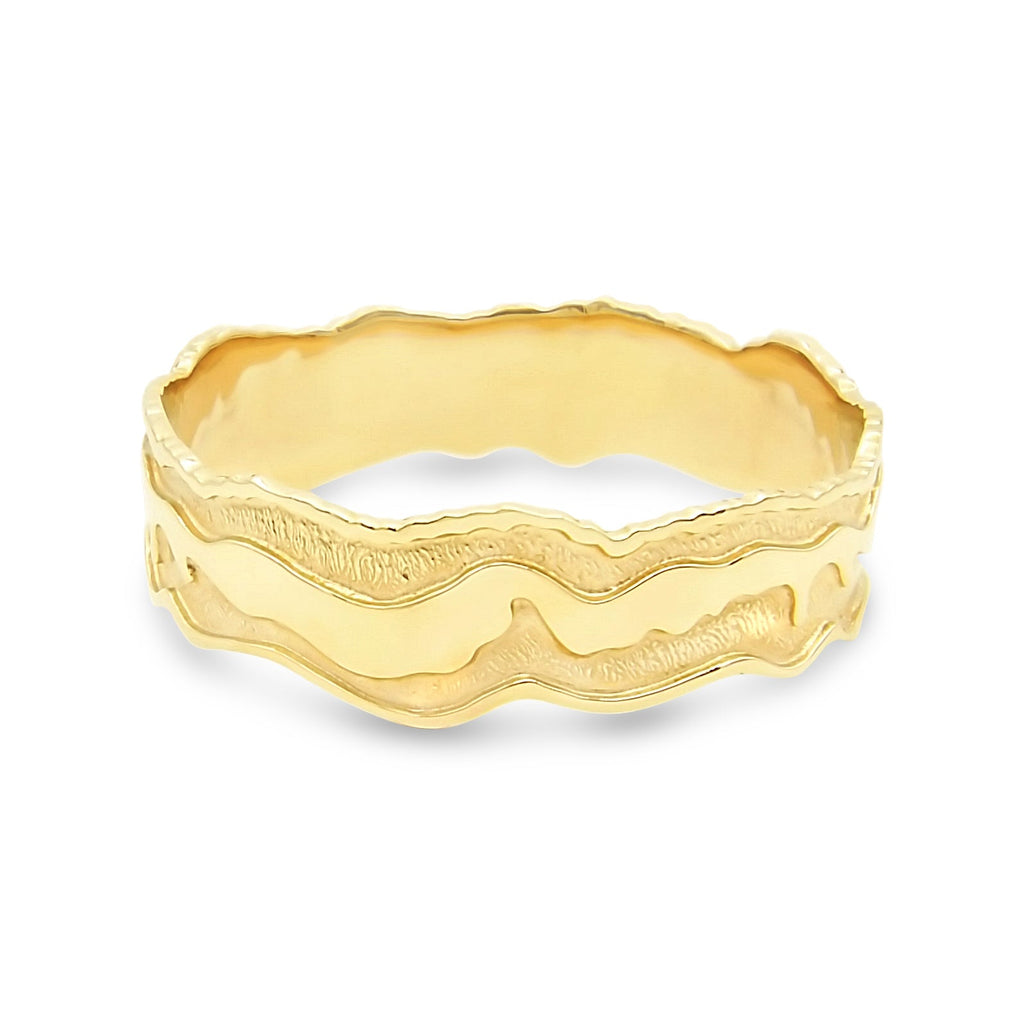 Island Bound Wide 9ct Gold Pelsaert Bangle