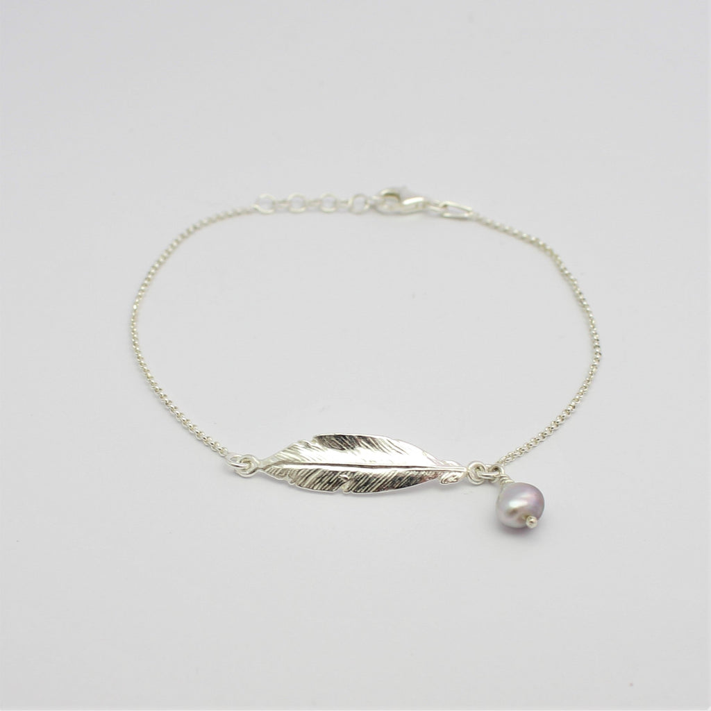 Feather and Abrolhos Pearl Silver Bracelet