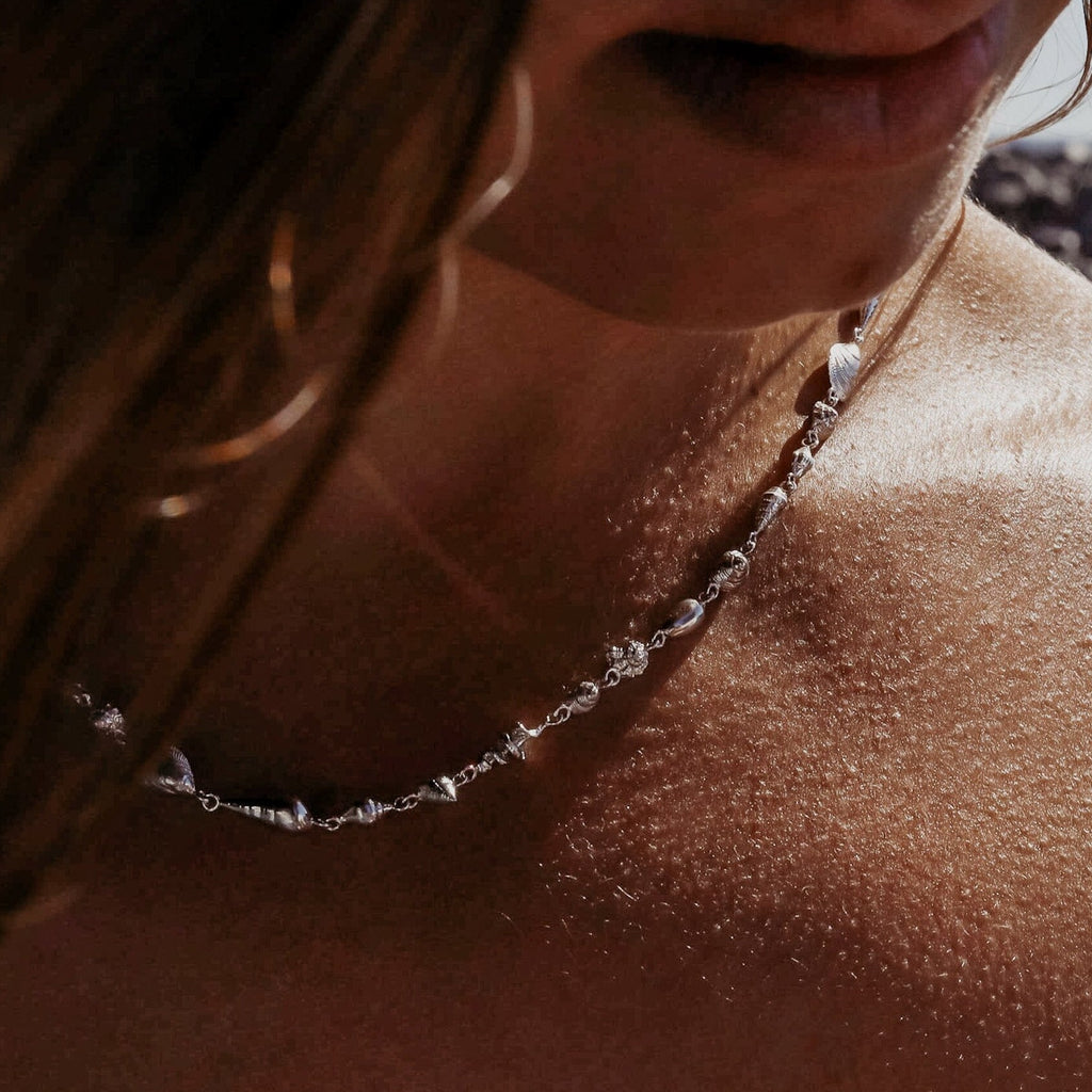 Continuous Shell Necklet