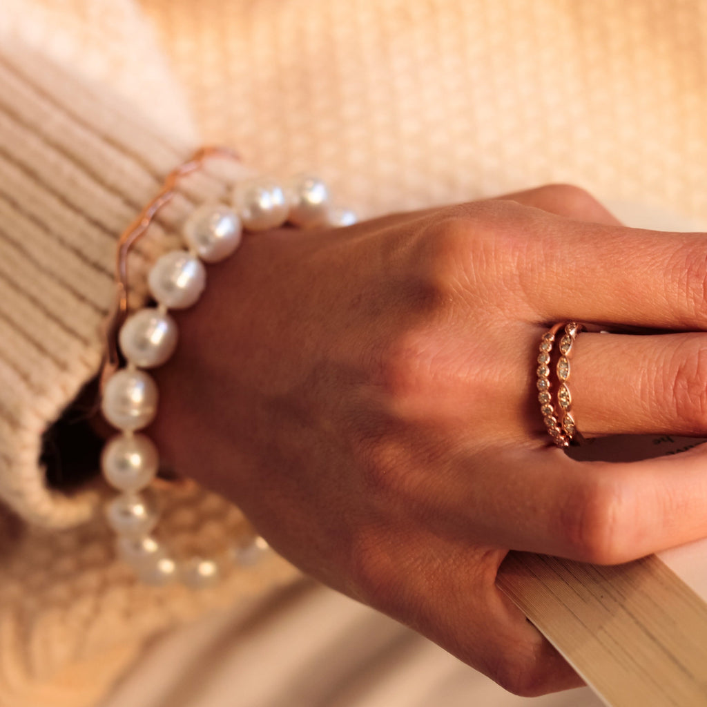 South Sea Pearl Bracelet Strand 9ct Yellow Gold Clasp