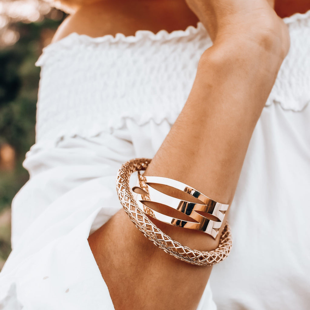 Solid Goddess Cuff