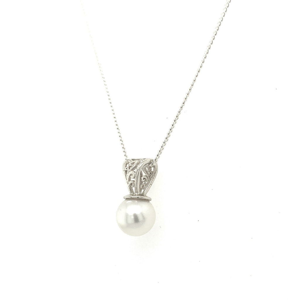 Silver Filigree Pendant with White South Sea Pearl