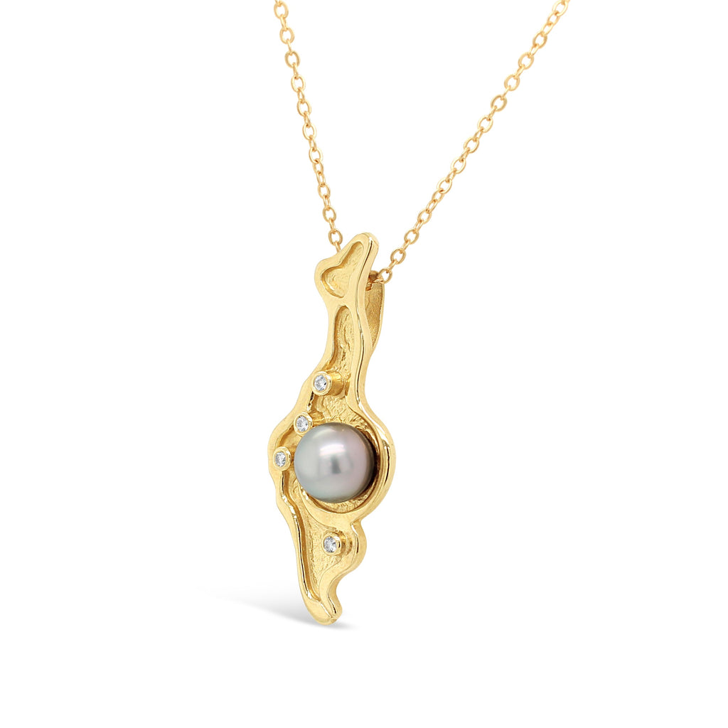 Island Bound Lagoon Pendant 9ct yellow gold solid with Diamonds and Abrolhos Pearl