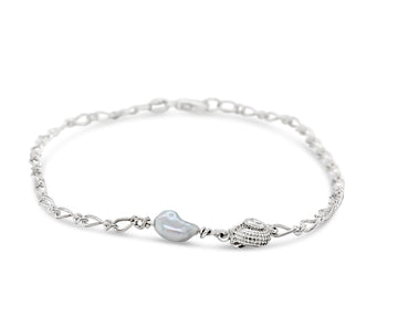 Silver Bracelet with Keshi Pearl and Spiral Shell