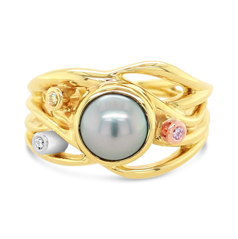 Bella with Argyle Trio of Diamonds