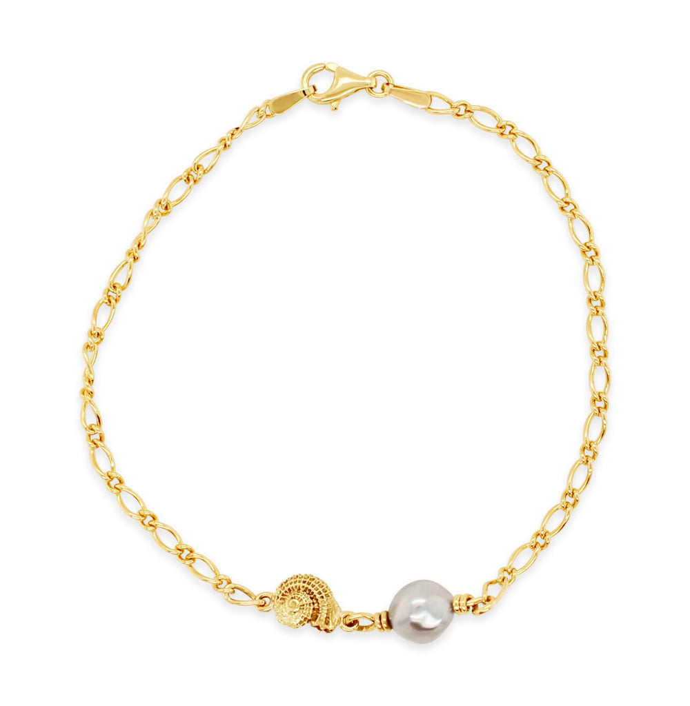 Gold Bracelet with Keshi Pearl and Spiral Shell