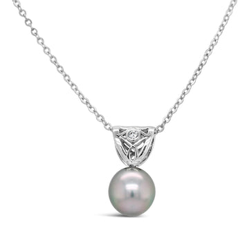 Moroccan Pendant in Silver with Abrolhos Black Pearl and Diamond