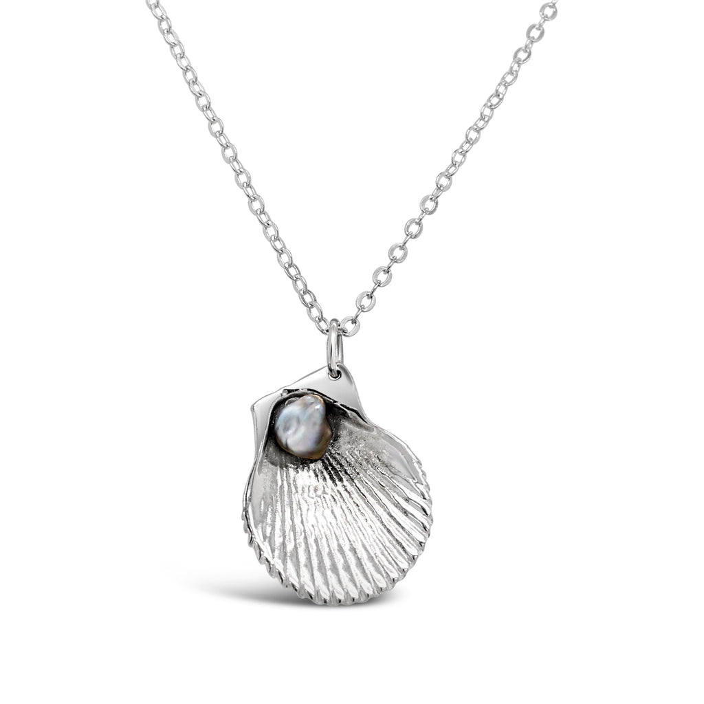 Scallop Pendant in Silver with Keshi Pearl