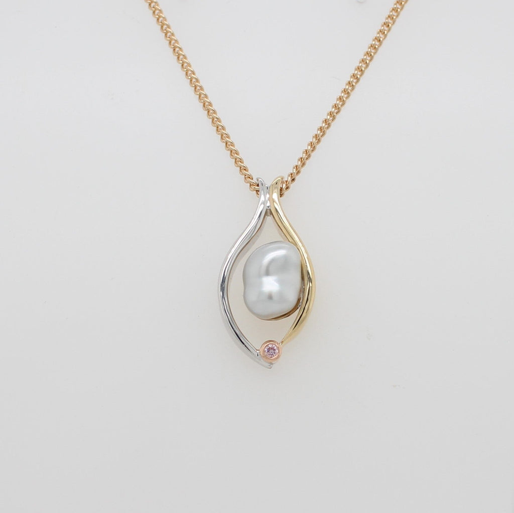 Abrolhos Keshi Pearl Pendant with a Pink Diamond from the Argyle Mine
