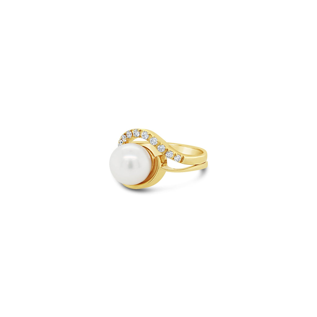Bardot South Sea Pearl Ring in Yellow Gold