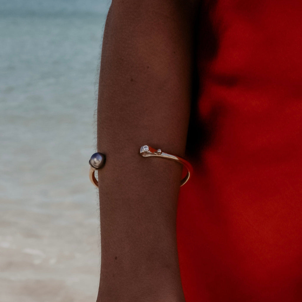Silver Goddess, Pearl and Sapphire Cuff