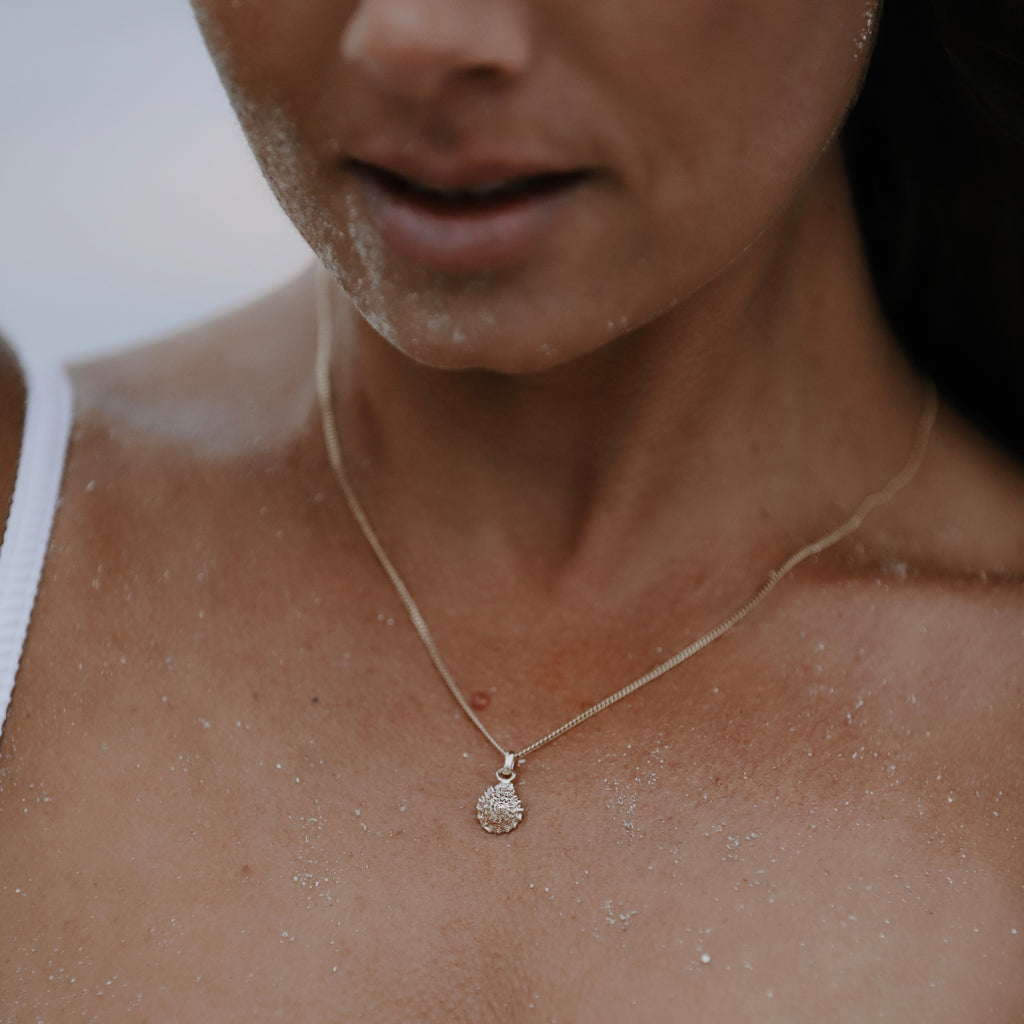 Button Shell Pendant in Gold