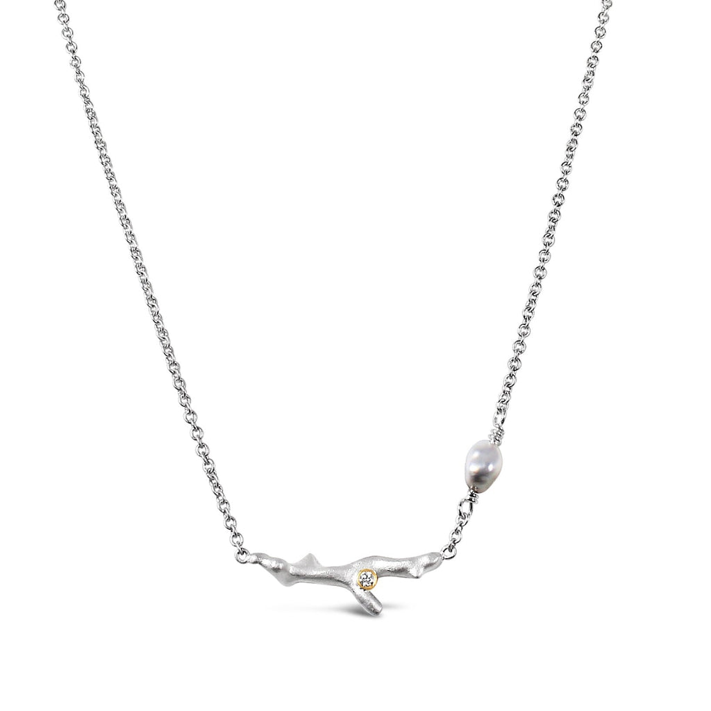 Coral Necklet with Keshi Pearl and Diamond