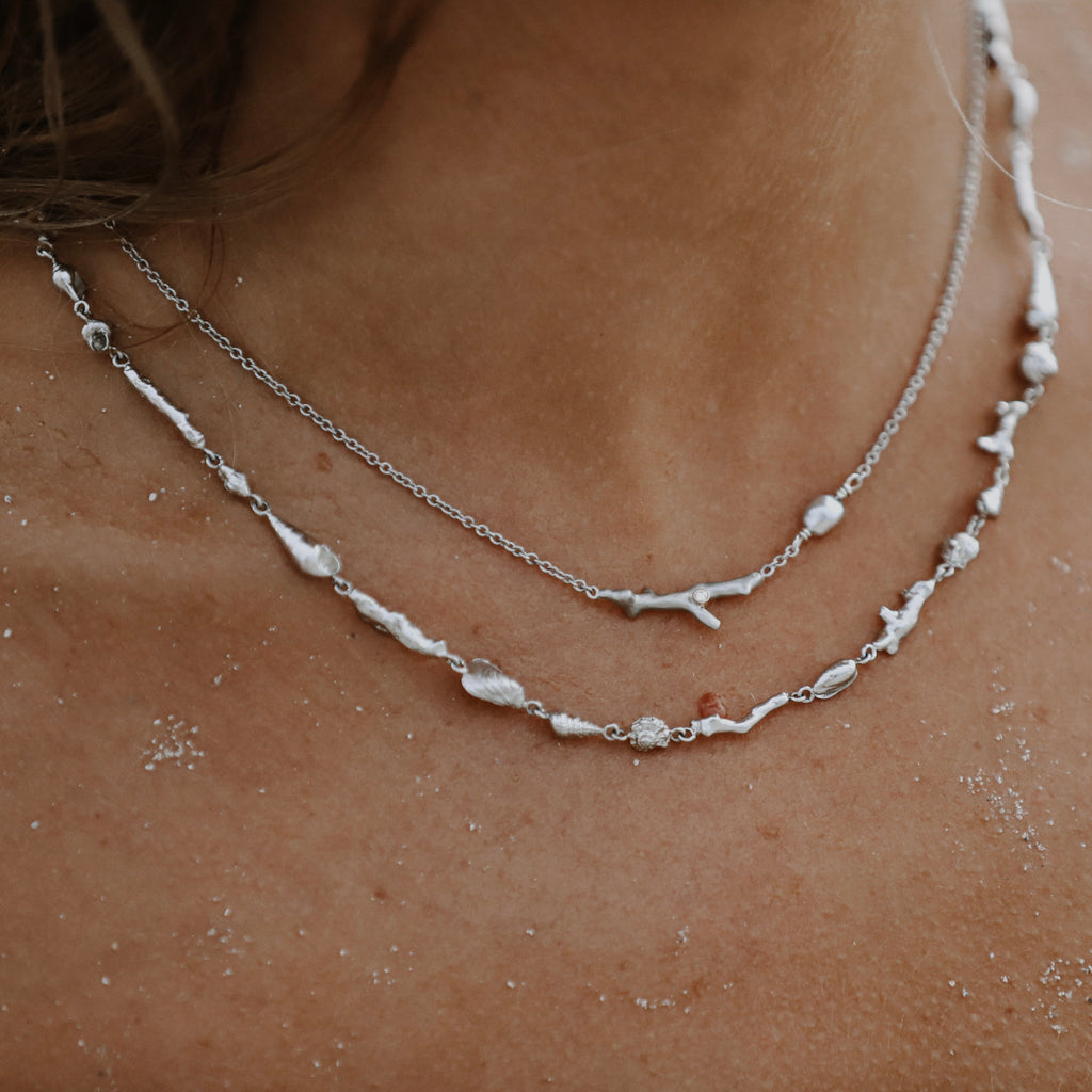 Continuous Shell and Coral Necklet
